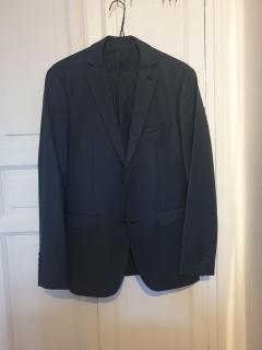 Location costume