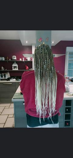 Service coiffure extension
