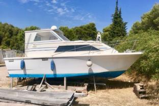 Location yacht
