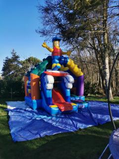 Location chateau gonflable