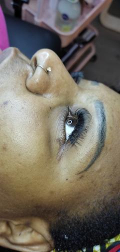 Service extension de cils