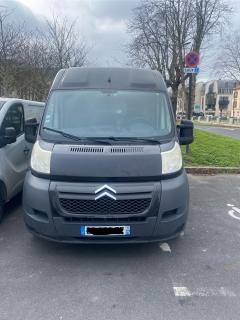 Location camion camionnette