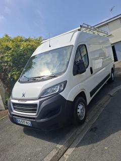 Location camion camionnette