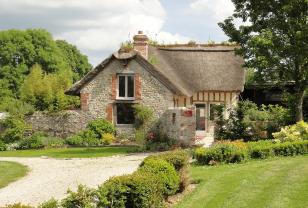 Location logement contre service