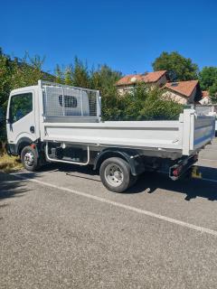 Location camion camionnette