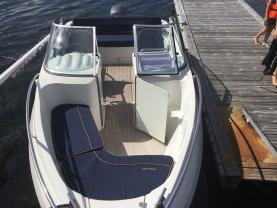 Location bateau a moteur