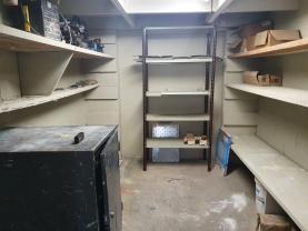Location stockage dans local