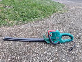 Location taille haie