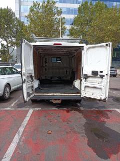 Location camion camionnette