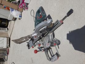 Location scie a onglet