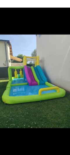 Location chateau gonflable