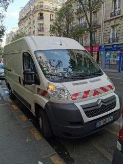 Location camion camionnette