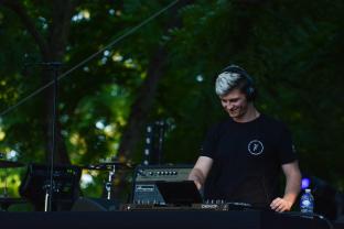 Service dj
