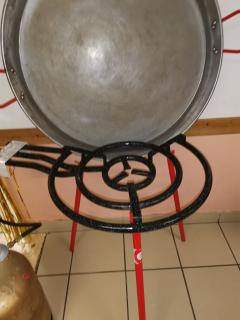 Location plat a paella