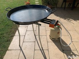 Location plat a paella