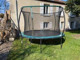 Location trampoline