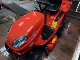 Location tracteur tondeuse