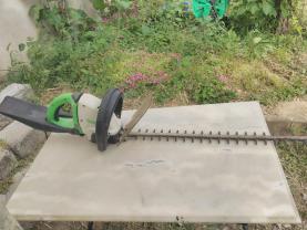 Location taille haie