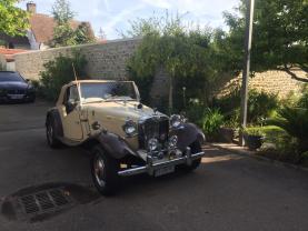 Location voiture ancienne collection