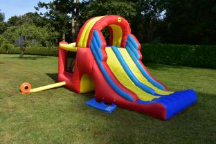Location chateau gonflable
