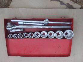 Location outils auto