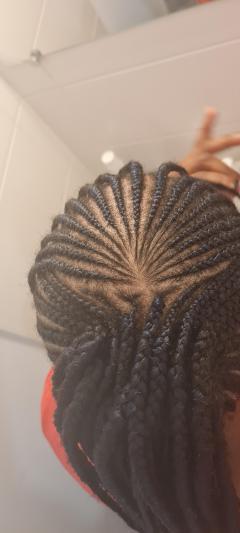 Service coiffure extension