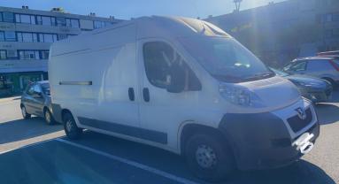 Location camion camionnette