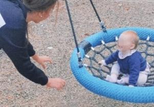 Service babysitter