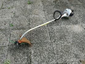 Location coupe bordures