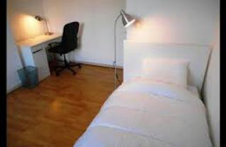 Location logement contre service