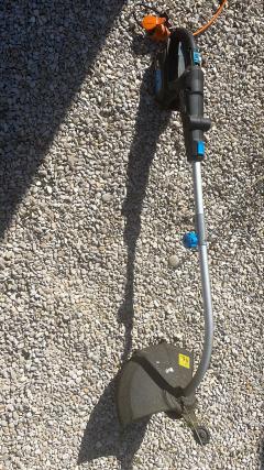Location debroussailleuse