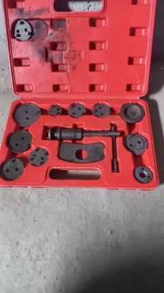 Location outils auto