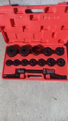 Location outils auto