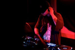 Service dj
