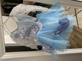 Location costume