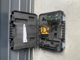Location niveau laser