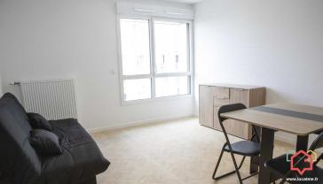 Location logement contre service