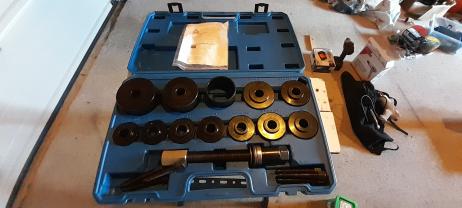 Location outils auto