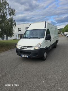Location camion camionnette