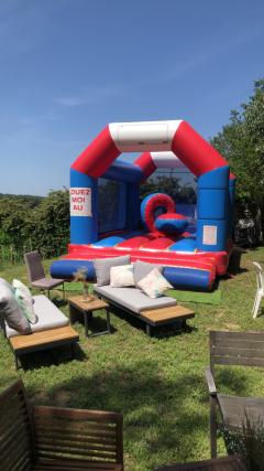 Location chateau gonflable
