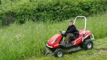 Location tracteur tondeuse