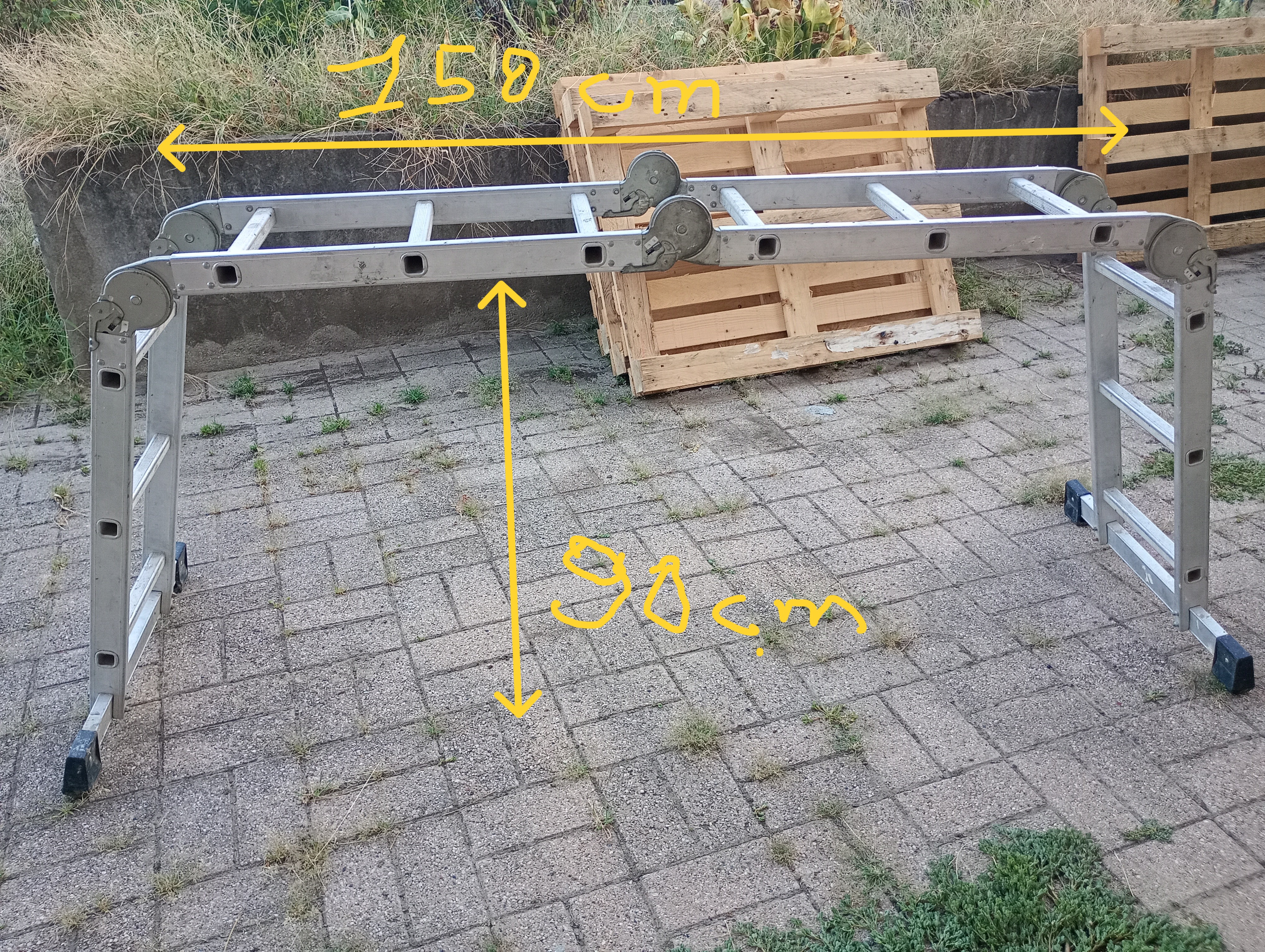 Location echelle entre particuliers (01)