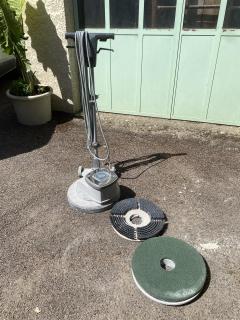Location monobrosse