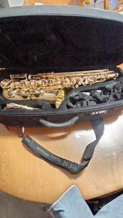 Location saxophone