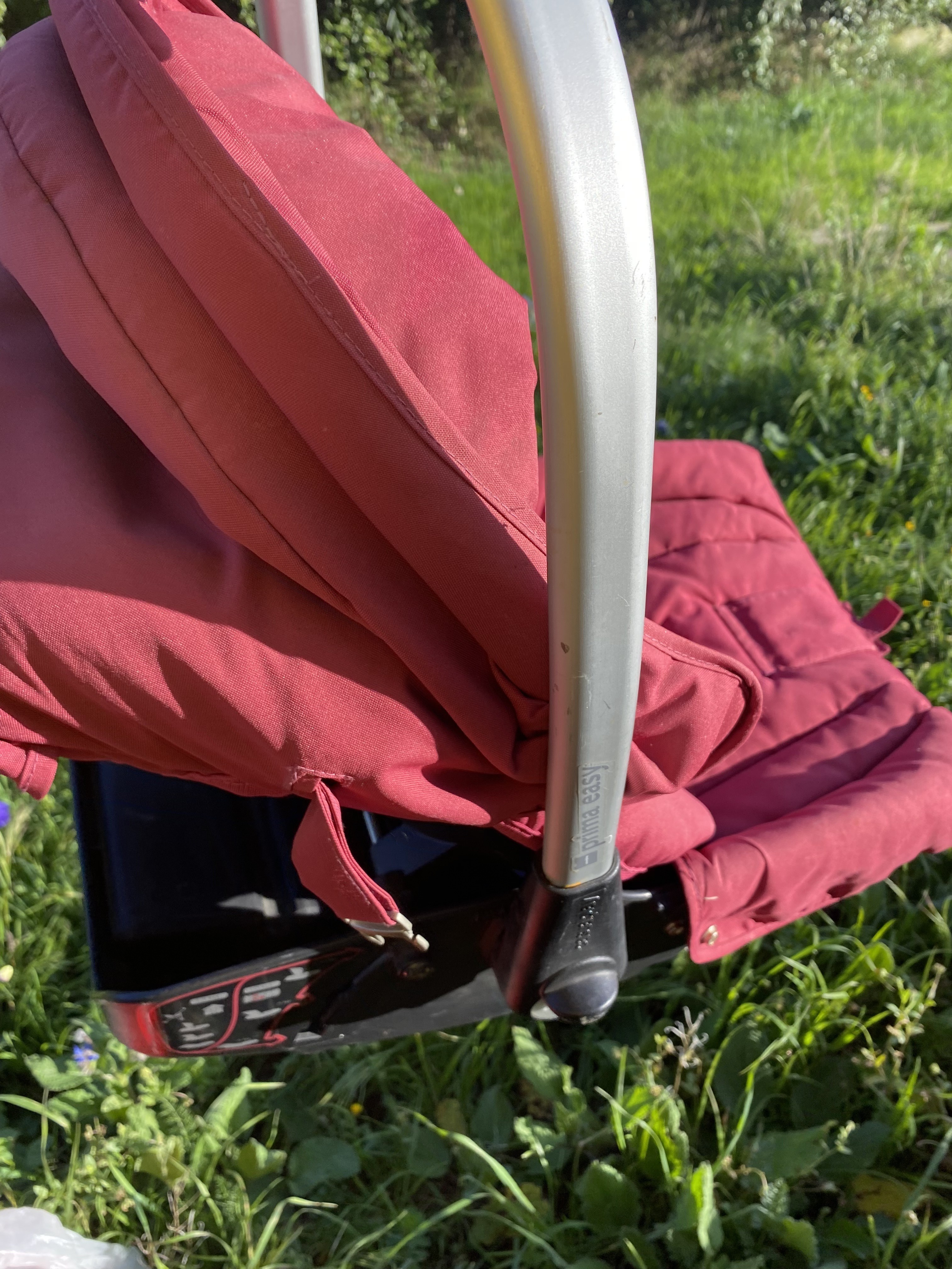 Location siege auto enfant entre particuliers (83)