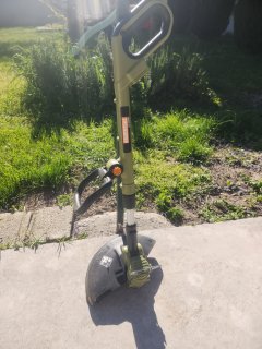 Location coupe bordures