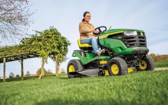 Location tracteur tondeuse