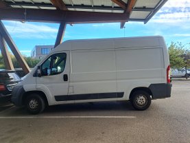 Location camion camionnette