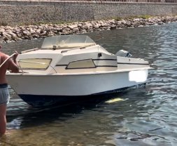 Location bateau a moteur