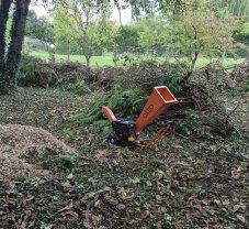 Location broyeur a vegetaux
